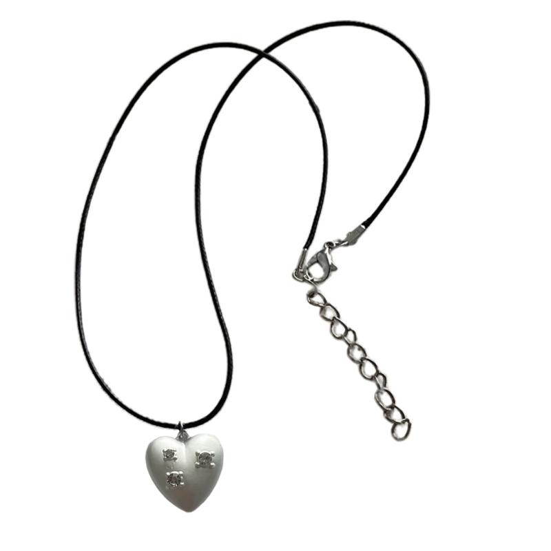 

Punk Love Heart Pendant Necklace for Women Men Hip Hop Braid Rope Choker Clavicle Chain Party Y2k Fashion Jewelry Gift 1