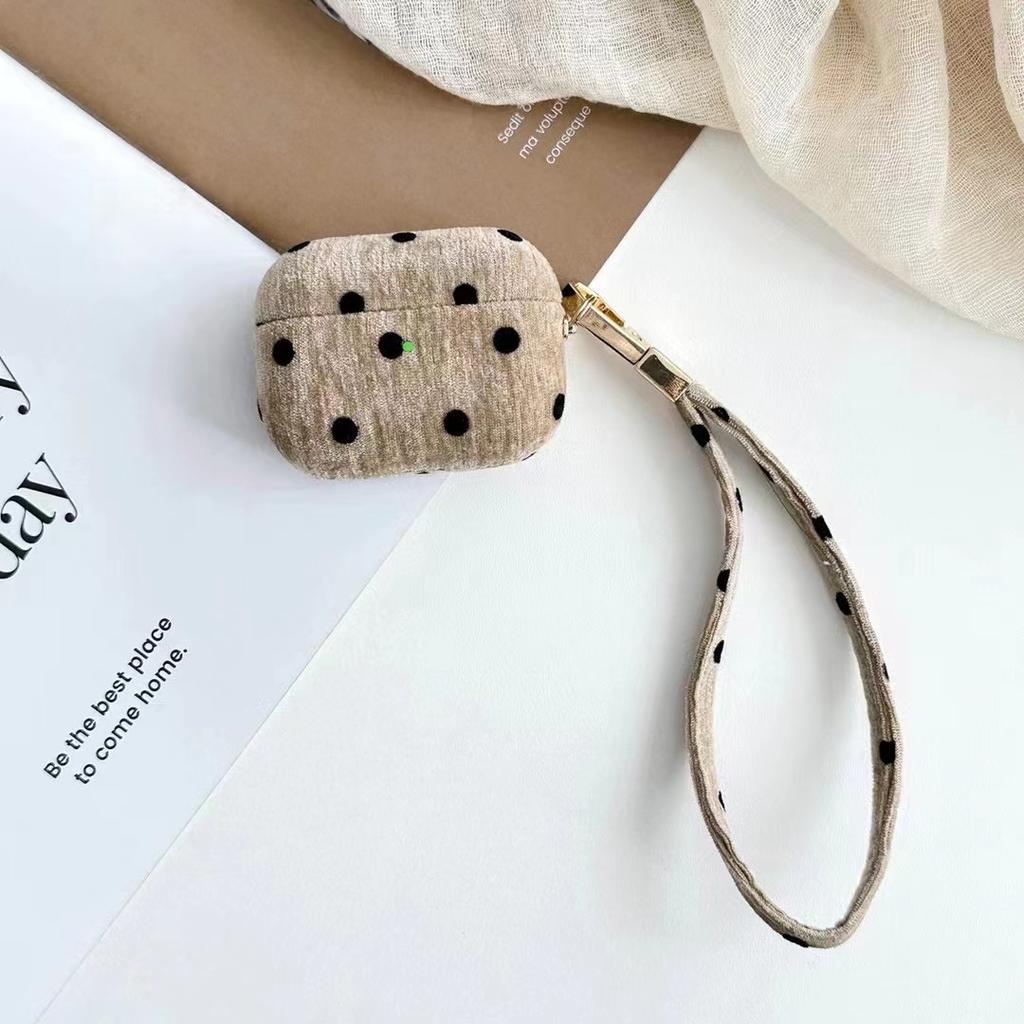 Flannel Polka Dots Earphone Case for Airpods Pro 2 (2022) & Airpods 4 3 2 1 Shockproof Protective Cover+Metal Buckle+Hand Strap