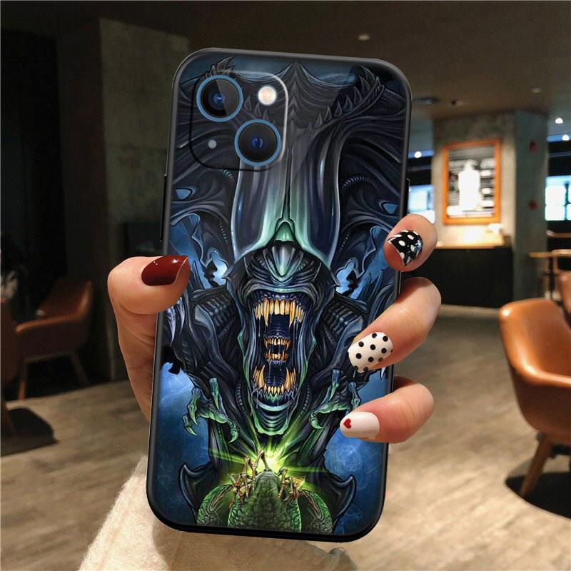 Aliens vs Predator Xenomorph Shell Phone Case for Samsung Galaxy Note 10 20 S23 S24 S25 Ultra FE Plus Edge Lite A02S A35 A07 A17