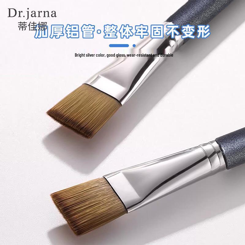 Tijana Flat-Top Foundation & Contour Brush - Non-Absorbent, Precise Eyeliner & Makeup Application