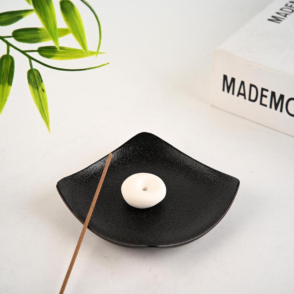 Black & White Wabi-Sabi Coarse Pottery Incense Holder - Simple & Elegant Sandalwood Stick Stand.