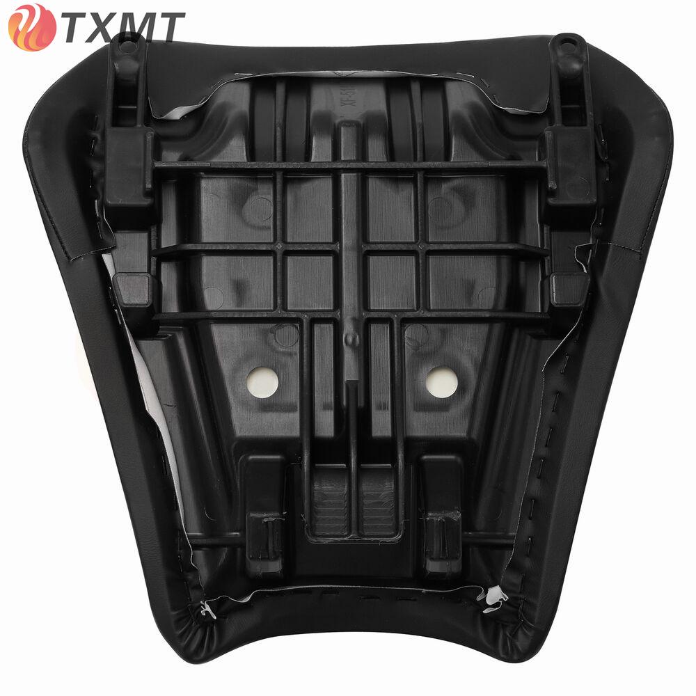 Honda CBR600 F4i (01-03) Upravené kožené polštáře předních a zadních sedadel s taškou na přední sedadlo.