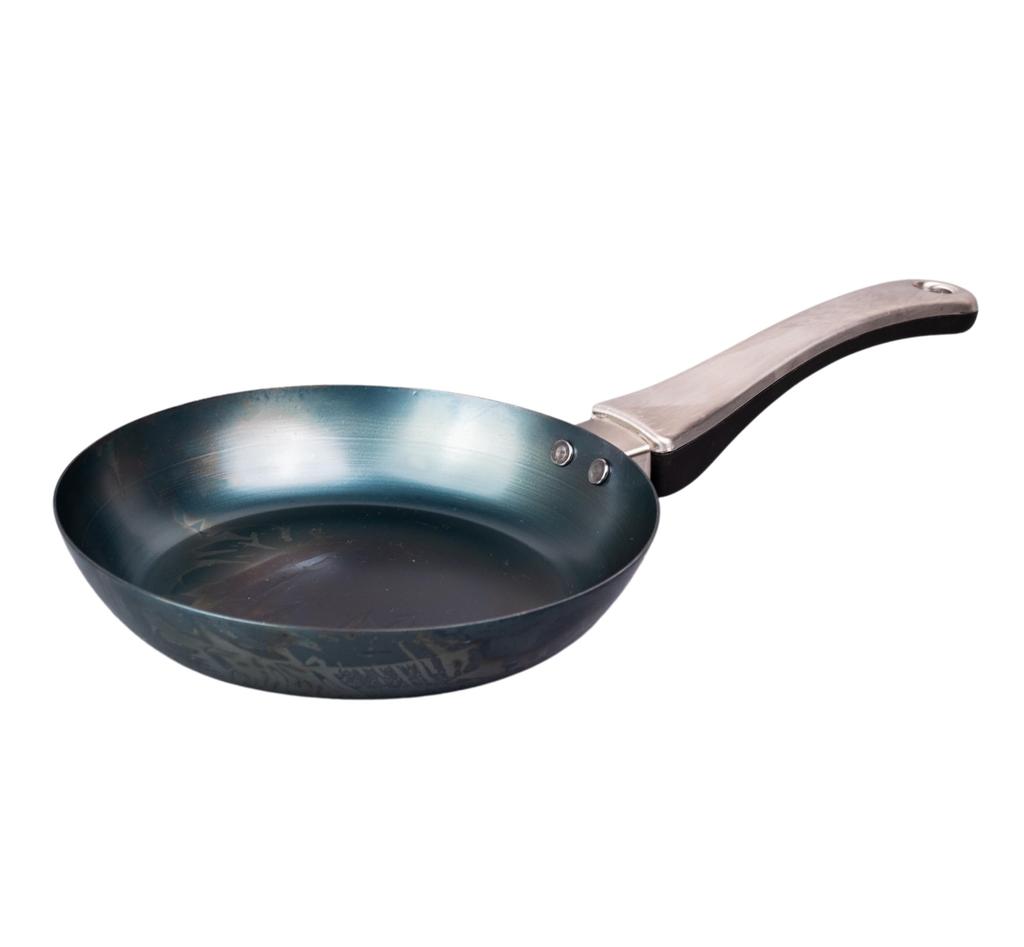 Fujita Kinzoku GARTEN Iron Frying Induction and Gas Stovetop Made in and Pan, 20cm, 24cm, 26cm, 28cm, Authentic, Compatible, Japan, Lightweight,