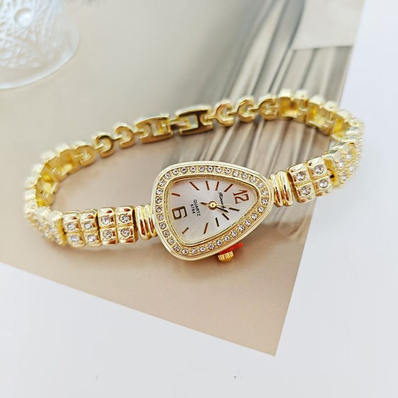 New Fashion Personalized Simple Watch  Butterfly Digital Belt Watch Set Women's Watch