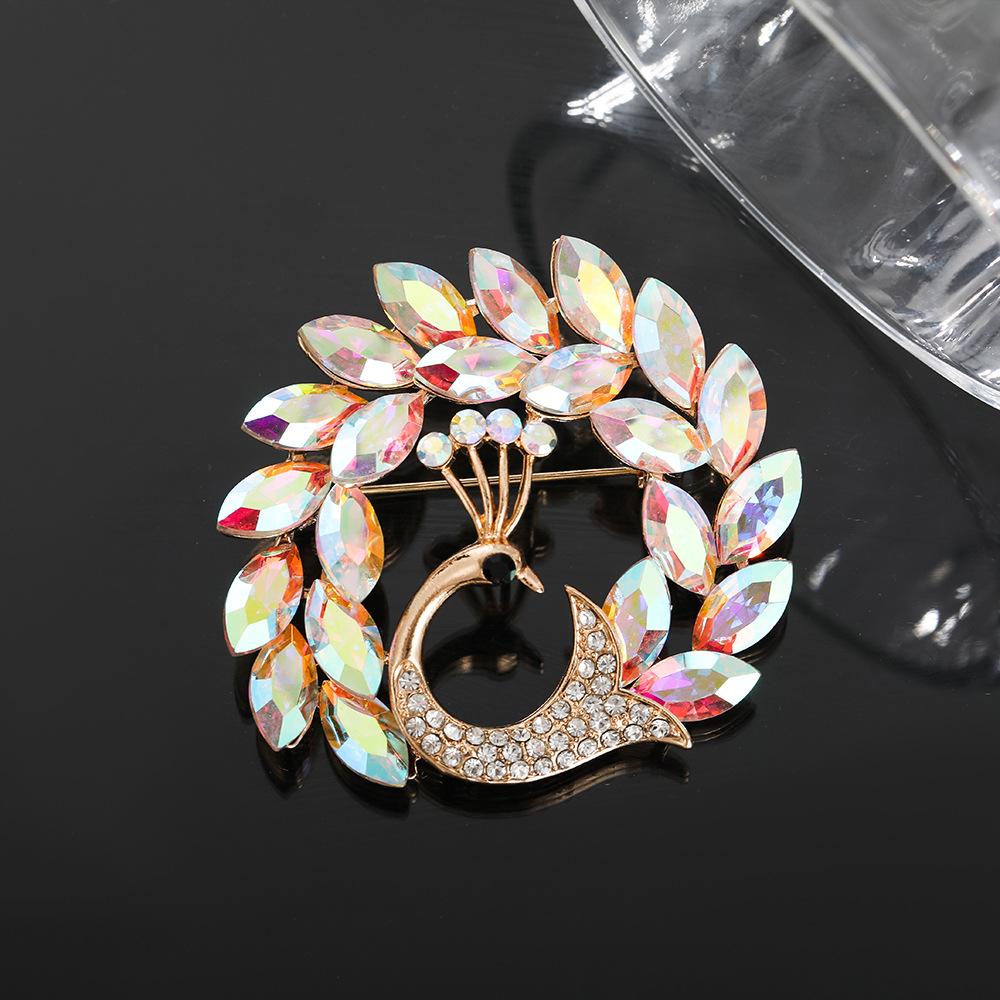 Cute Romantic Colorful Flower Metal Brooches For Women Alloy Crysal Plant Brooche Party Birthday Zircon.