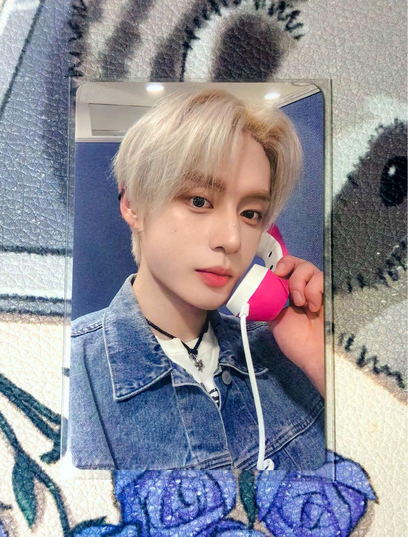 

[USED] Y67 zb1 Jiun idoustage Chinese phone trading card