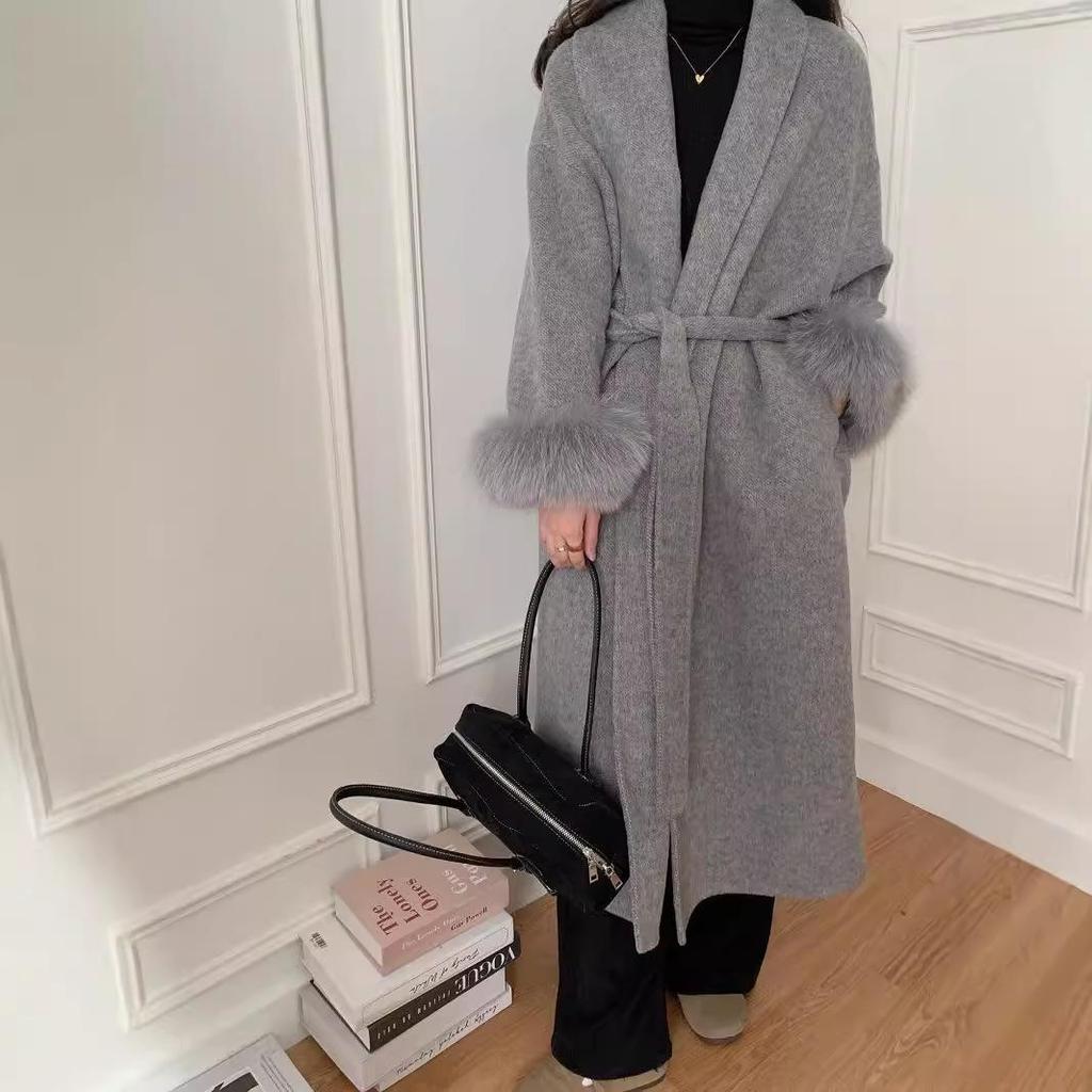 2024 Women's High-End Double-Faced Cashmere and Wool Coat with Fox Fur Sleeves