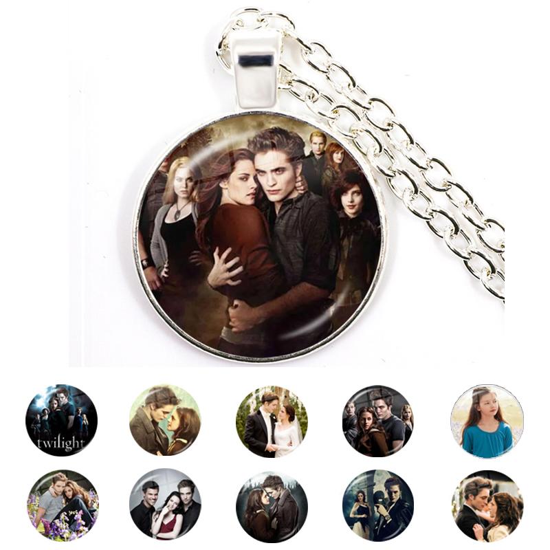 Nieuwe Twilight Film Bella Edward Jacob Renesmee Karakter Glazen Cabochon Hanger Ketting Handgemaakte Sieraden Kettingen