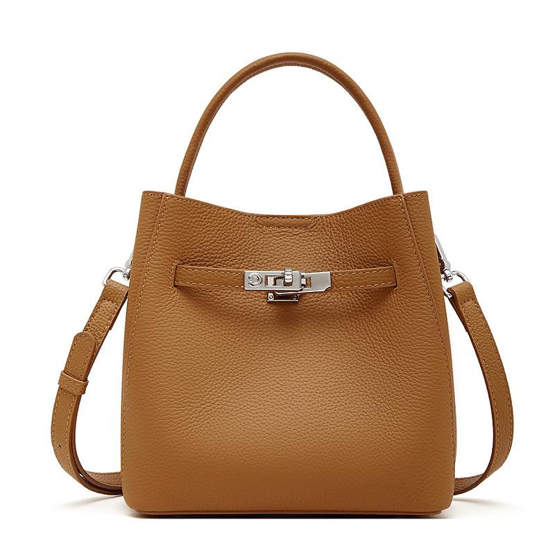 First Layer Cowhide Vegetable Basket Bucket Bag Women S Leather Versatile Premium Shoulder Bag Portable Oblique Span Women S Bag 1914195 коричневый 9900₽