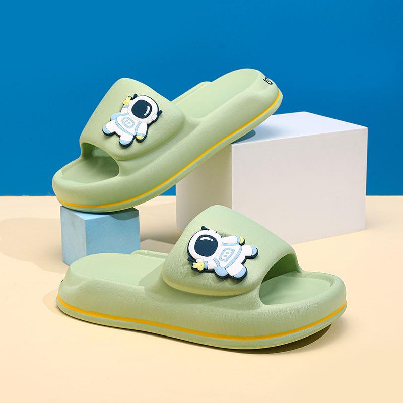 Pattern Cartoon Adorable Kids Slippers For Boys And Girls In Trendy Soft Eva Material With Antiskid Design Perfect For Summer W