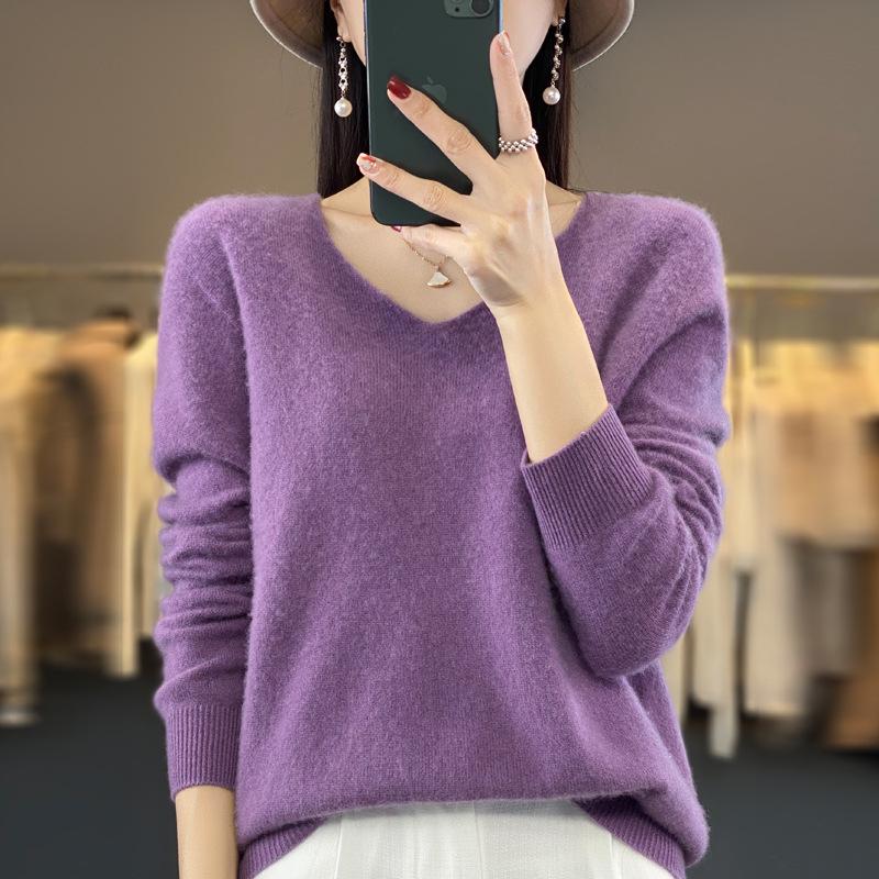 Women's V-Neck Pure Wool Knit Sweater - Heart Neckline, Autumn/Winter Base Layer