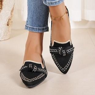 Pointed Flat-soled Single Shoes Large Size Fashion Fly-woven One-pedal Casual Women's Shoes