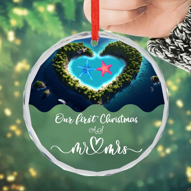 Our First Christmas As Mr. & Mrs Christmas Glass Ornament Blue Sea Love Island Red and Blue Starfish Pattern Anniversary Gift Party Decor Gifts 7.8cm/3.08in
