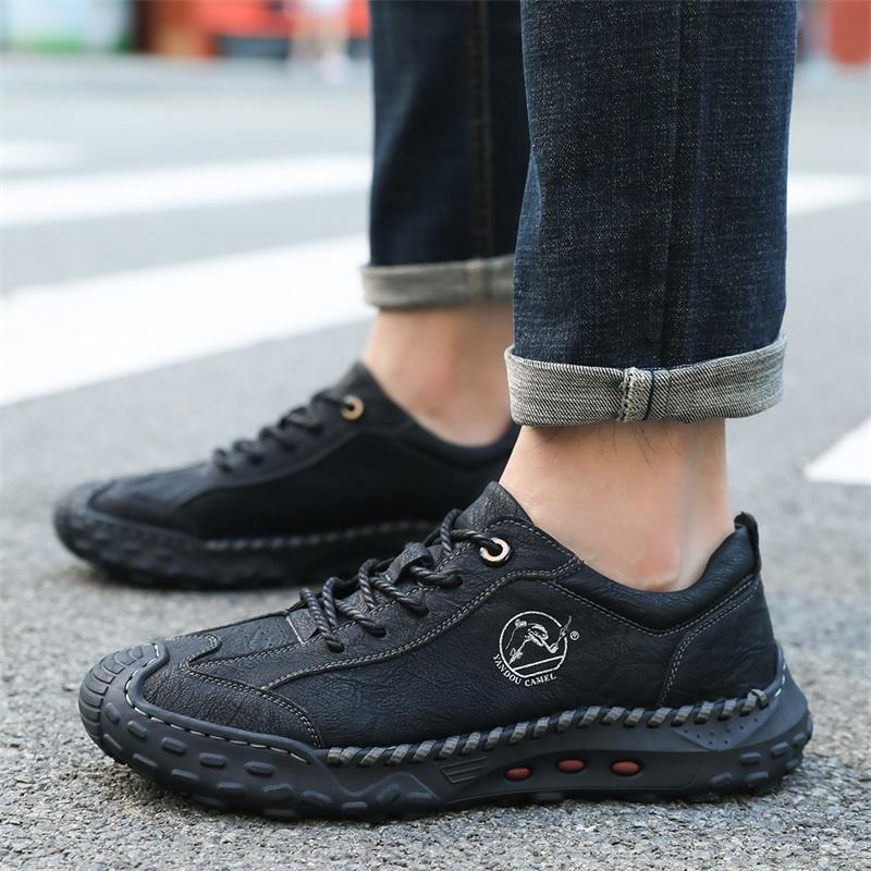 Fashion 2025 New Large Size Men Casual Leather Flats Walking Shoes High Quality Outdoor Antiskid Hiking Sneakers Lace Up Driving Shoe