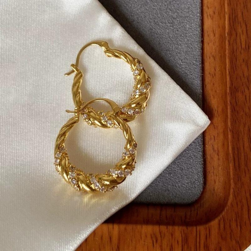 Personalized Twisted Retro Rhinestone Metal Hoop Earrings - Unique French High-End Style