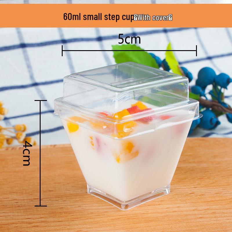 High-Stemmed Disposable Transparent Cup for Desserts, Pudding, Milkshakes, Mousse, Ice Cream, Red Wine, or Champagne.