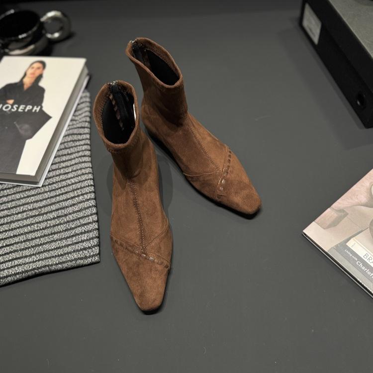 Korean version inner height-increasing suede short boots women's 2025 autumn and winter square head stitching thin boots rear zipper youth temper