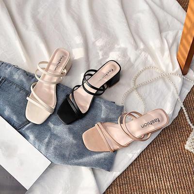 Damen Sandalen mit quadratischen Absätzen, elegante Sommer-Hausschuhe, außen gekreuzt, Leder, weibliche Slides, modische Damen-Sandalen