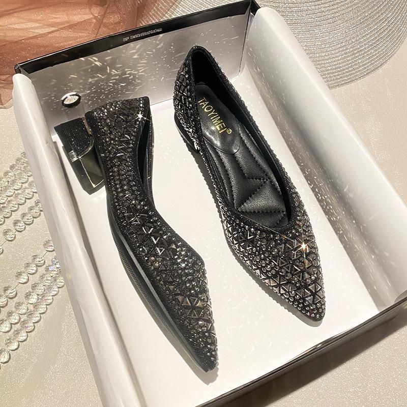 Pointed flat-soled single shoes women's 2025 summer new shallow mouth rhinestone temperament versatile soft surface height increase comfortable wom