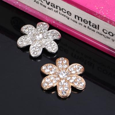 Engood 50 Stück Sechsblättrige Blume Strasssteine Schnallen Nähborte & Verzierungen Bastelknopf für Hochzeit Haar DIY Zubehör LP52