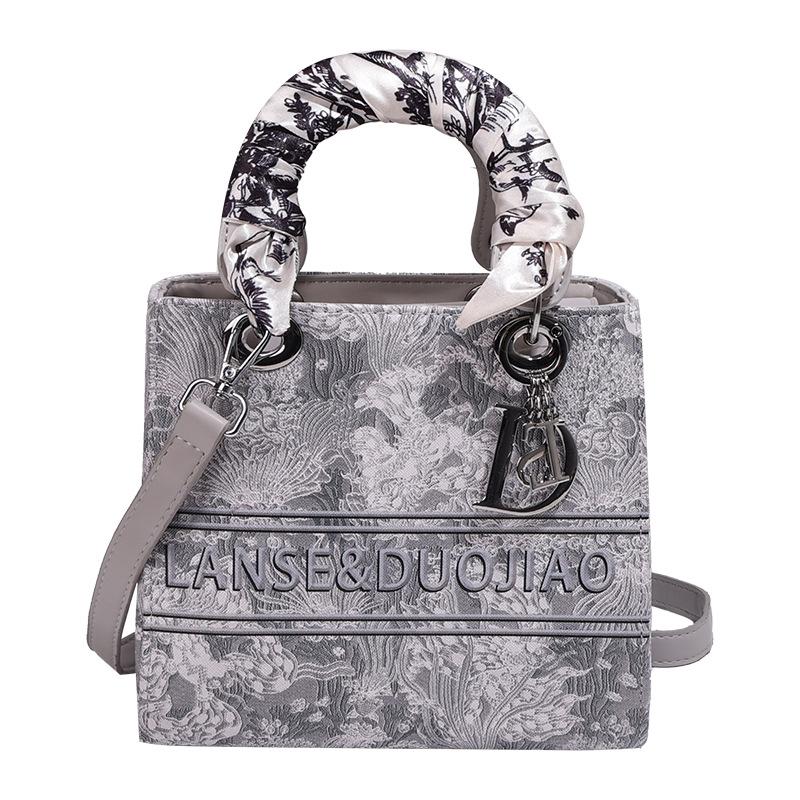 New bag women's embroidery silk scarf portable Princess Diana bag high-end versatile shoulder messenger bag