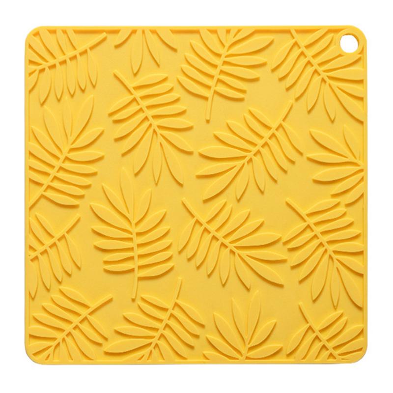 17*17cm Leaf Design Silicone Bowl Dish Heat Insulation Pad Dining Table Placemat A