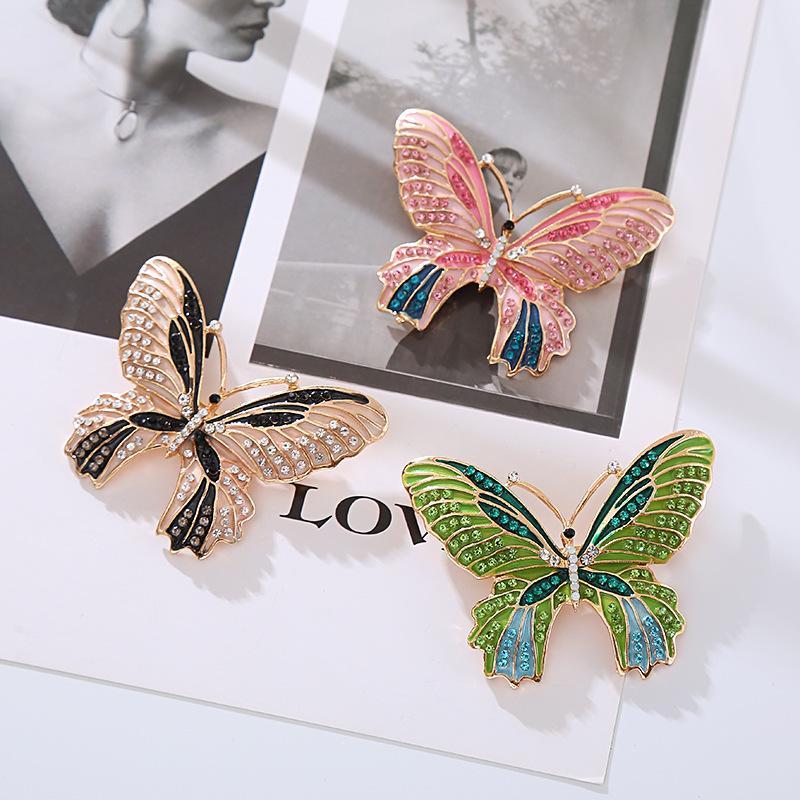 Butterfly Brooch Full Rhinestone Crystal Metal Pin Elegant Design Fashion Accessory for Clothing Bags Hats Jewelry Decoration