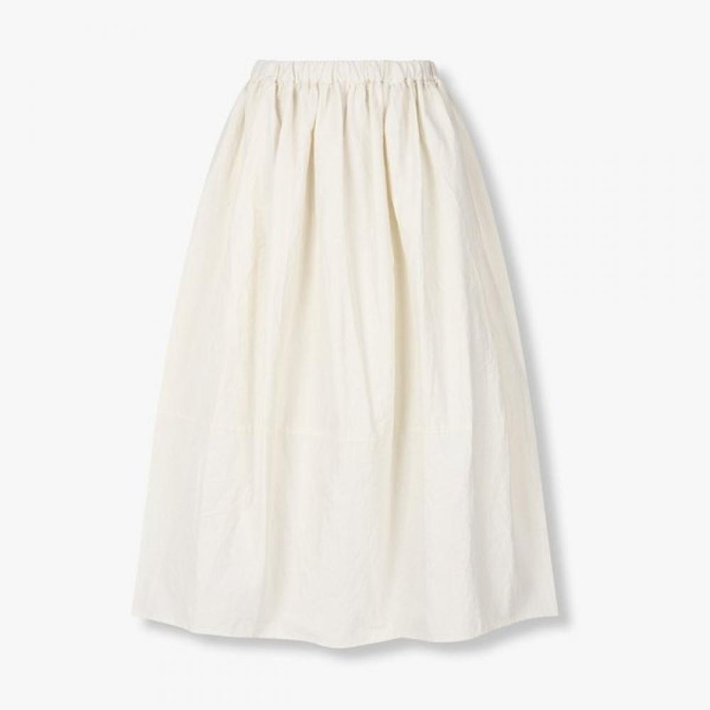 Studio Tomboy Crease Volume Skirt  9105332102ct Ivory/FREE