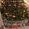 ChristmasElf Fairy Garden Miniature Wooden Fence Handmade LED Light String Vine Landscape Greenery Evergreen Prop