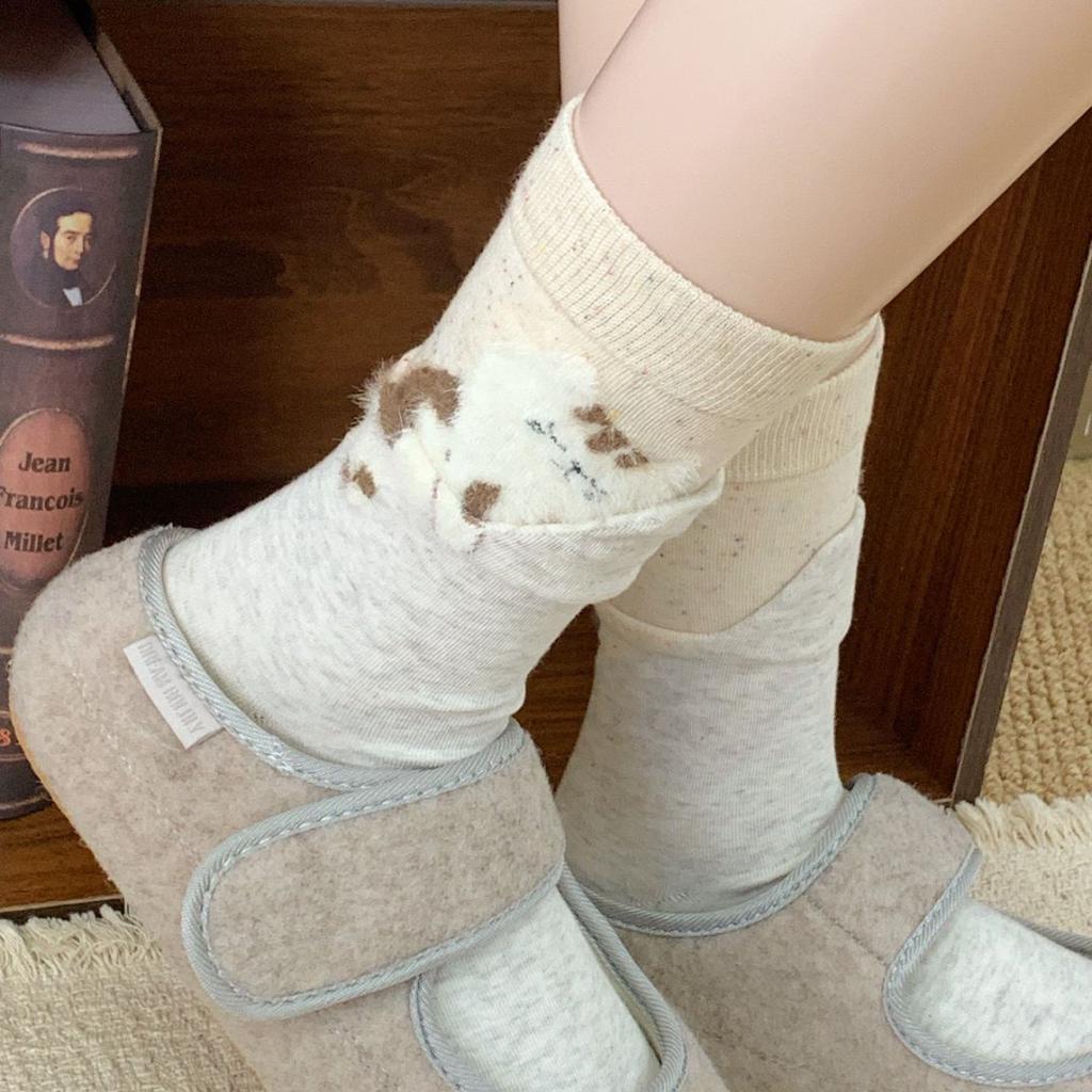 New Spring/autumn Mid-calf Socks Cute Comfortable Flocked Cat-themed Seamless Socks for Women