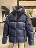 Hochwertige Daunen-Kapuzen-Pufferjacke, Rot & Schwarz, Unisex, Modisch & Locker geschnitten
