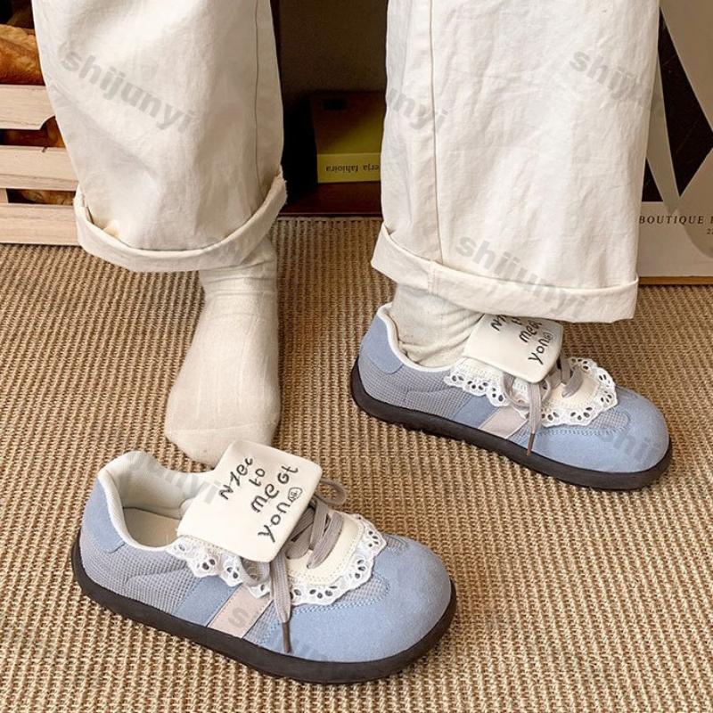 Fashion Women Soft Sole Casual Board Shoes Spring New Design Breathable Sneakers Flat Comfortable Casual Walking Sneakers Zapatos Mujer