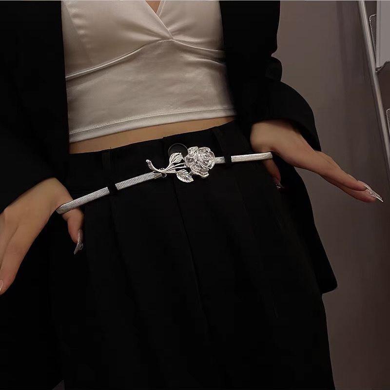 Elegant Metallic Rose Flower Elastic Waist Belt For Sweaters And Dresses