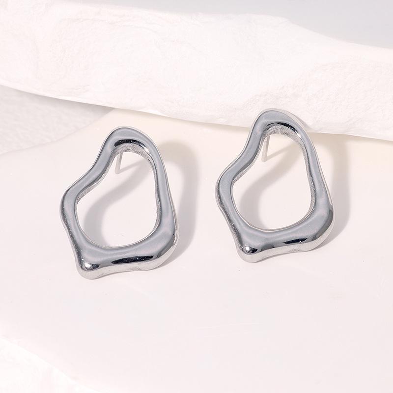 Luxury Stainless Steel Geometric Stud Earrings – Non-Fading, Simple Design