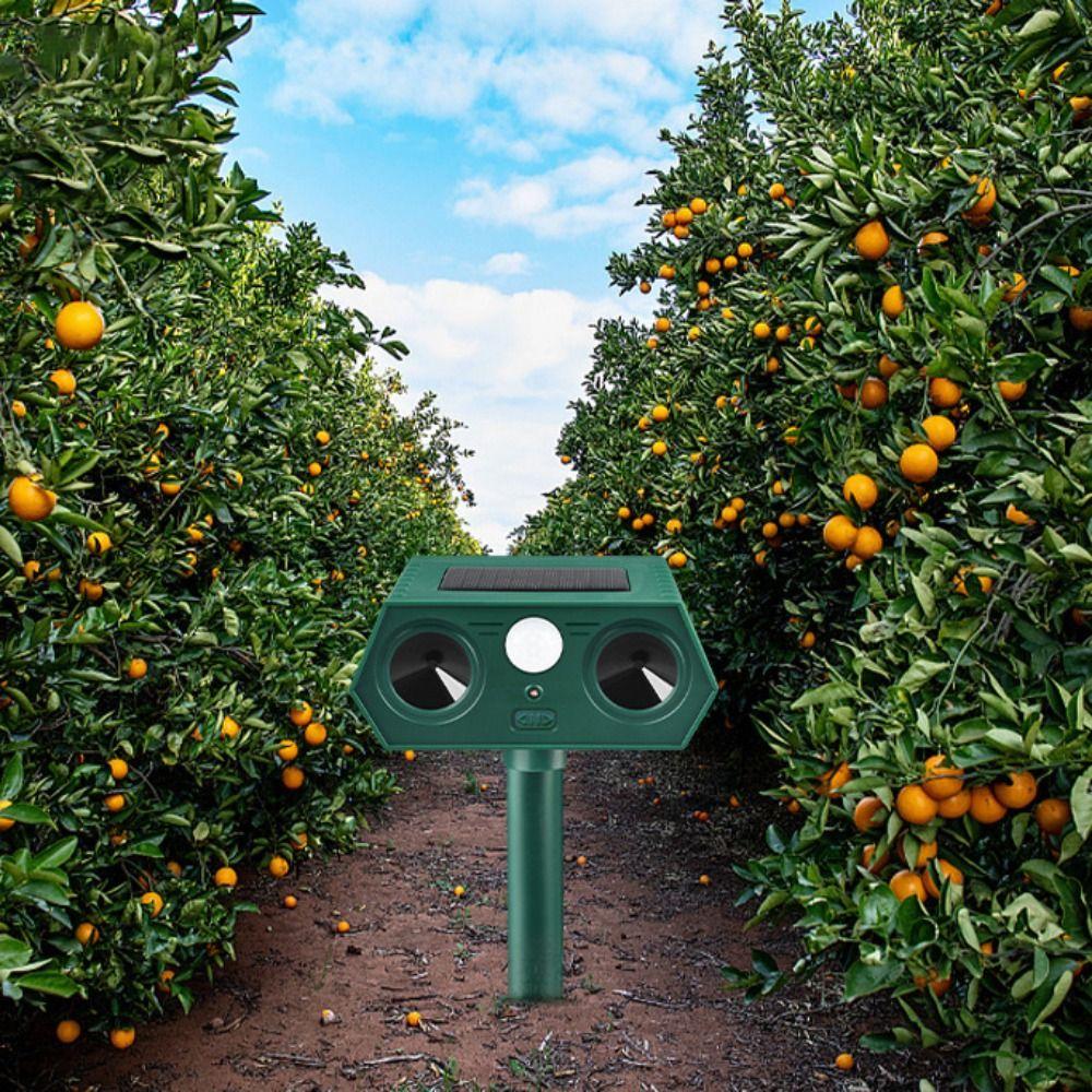 Waterproof Ultrasonic Animal Repeller Flashing Light Motion Sensor Repellent Agricultural