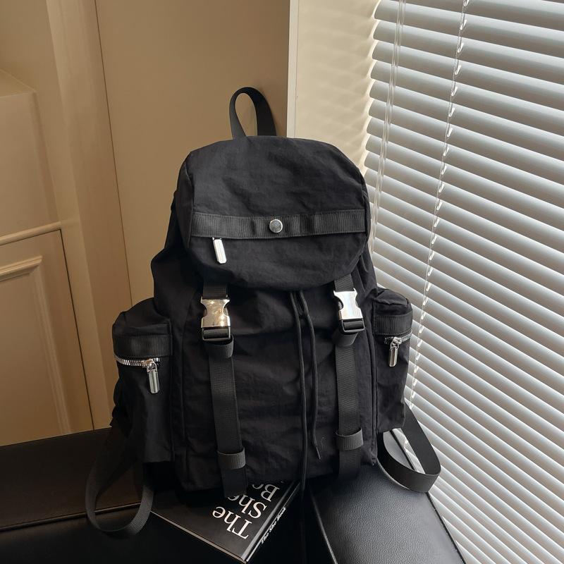 New simple trend backpack, mountaineering bag, travel student bag, large-capacity backpack.