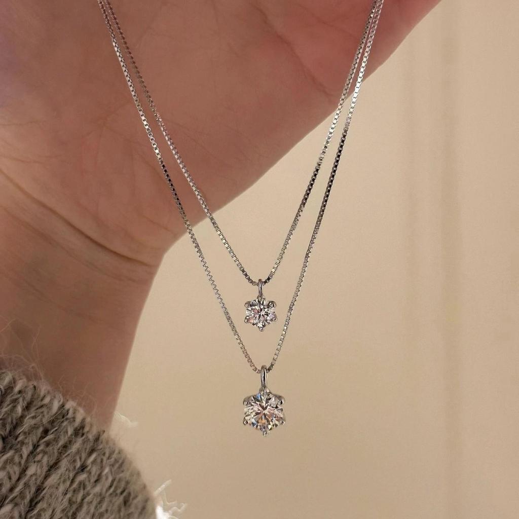 Elegant Zircon Necklace: Stylish, Lightweight, Niche Design, Minimalist, Exquisite, Super Sparkly Clavicle Chain for Women
