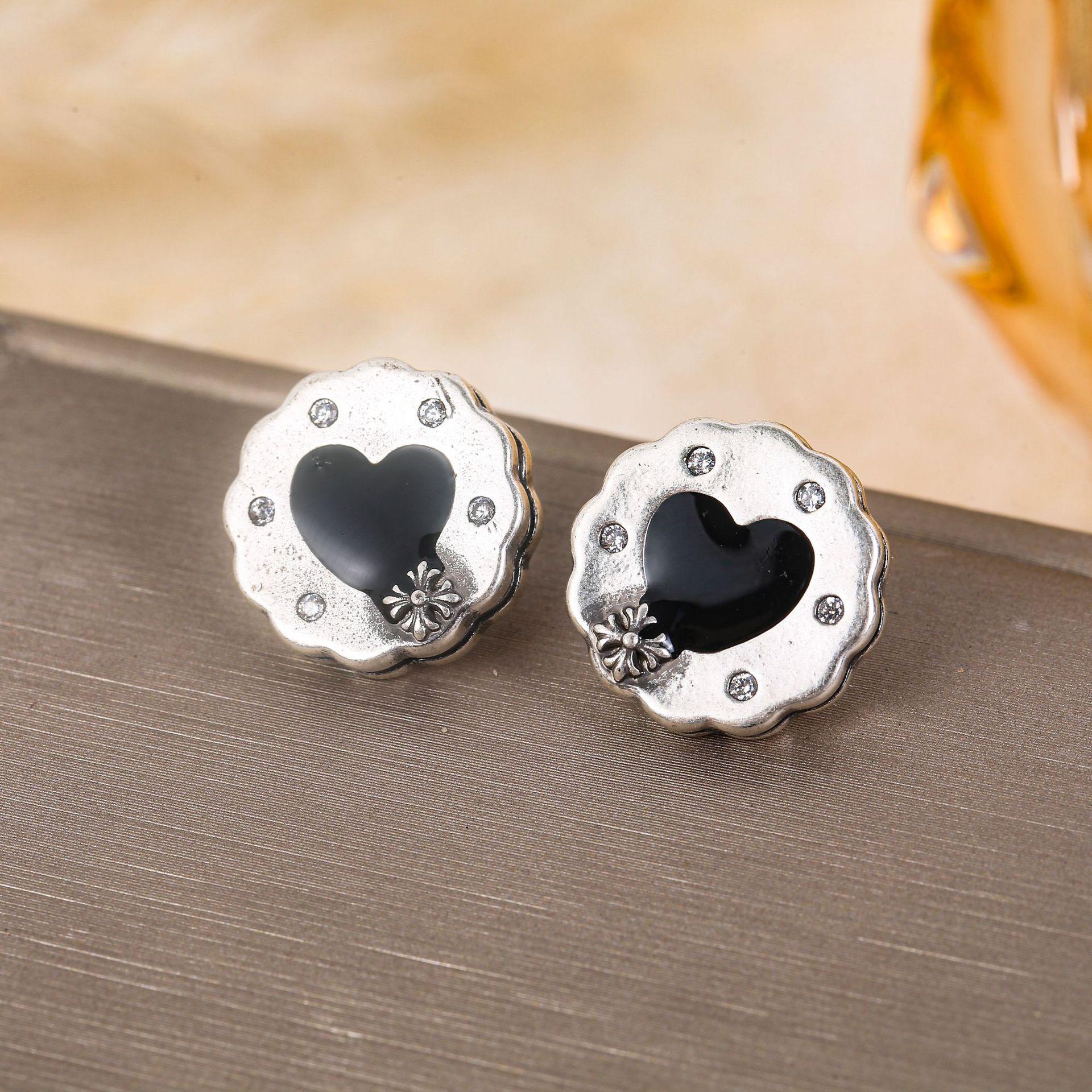 

Модные серьги-подвески для женщин