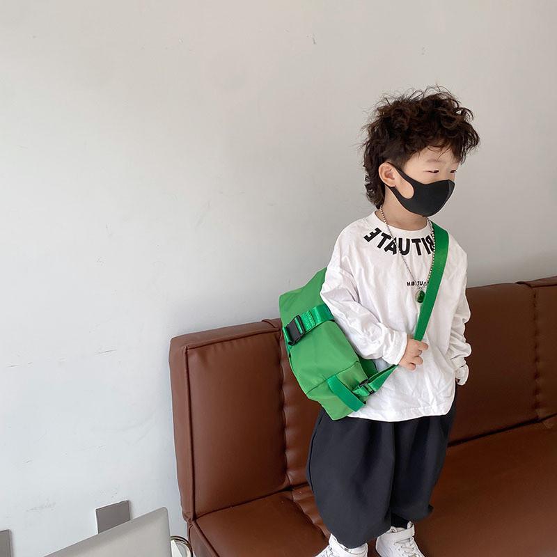 Stylish Boys Crossbody Bag Large Capacity Canvas Shoulder Bag For Kids Outdoor