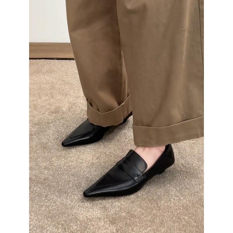 Sheepskin retro pointed temperament kitten heel single shoe shallow mouth professional commuting small leather shoes women's thick heel