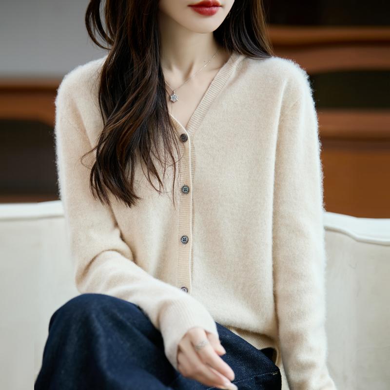 

Qinghe Cashmere Women s 30% Cashmere Cardigan - Soft & Warm Wool Blend Sweater XL