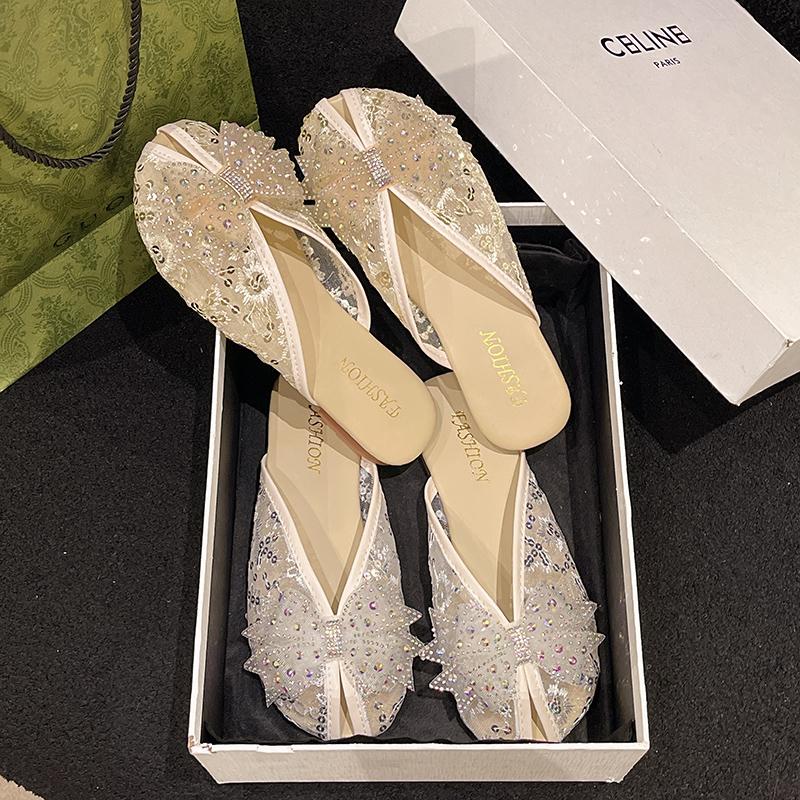 Fashion Rubber Slippers Cover Toe Shoes Glitter Slides Slipers Women Fashion Flat Jelly 2025 Luxury Crystal Female Shoes Womens Slippers
