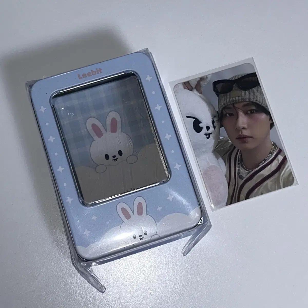 

Straykids Celebrate Popup Store Tin Case Unopened+40,000 Won Bonus Foca Renolivit