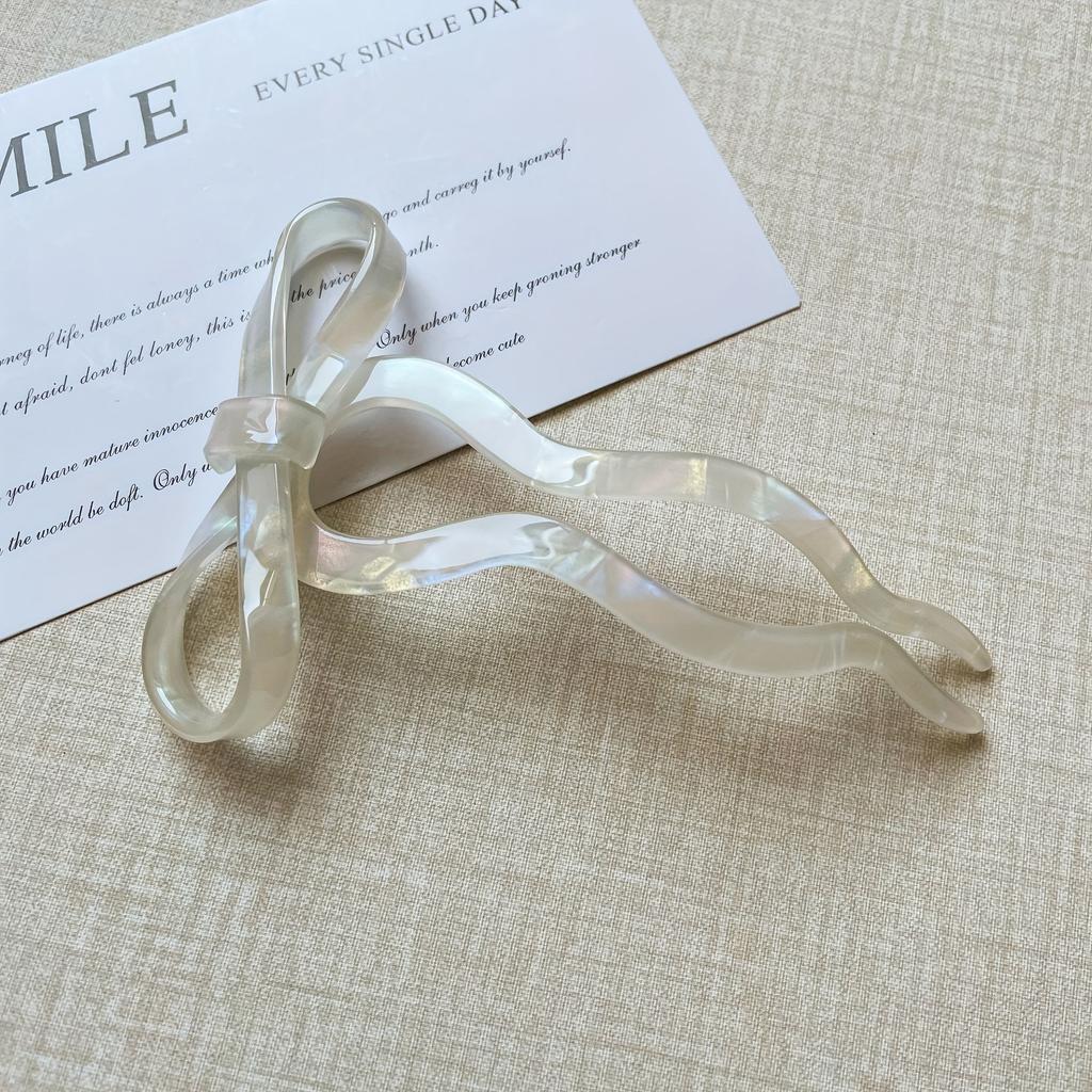 U-shaped bow fashionable hairpin, sweet headwear hairstyle, girls' hair accessories performance, photography hairpin