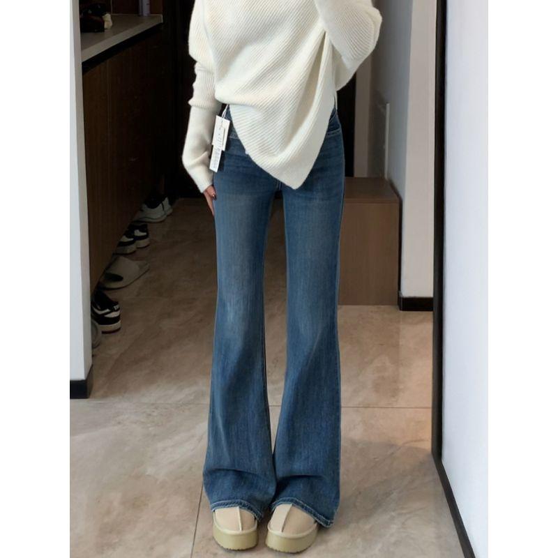 

Pear-Shaped Body Shape Flared Stretch Jeans for Women, New Summer Style for Plus-Size Girls, High-Waisted Slimming Straight-Leg Flared Pants Blue M(Suggestion 45-50kg)