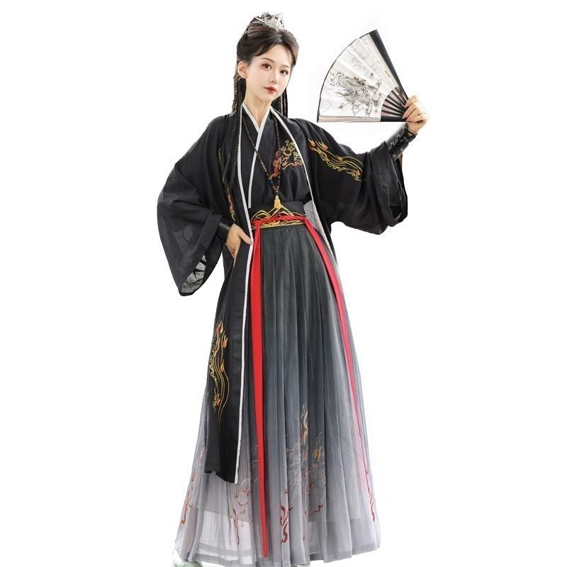 Modifizierter Hanfu-Tagesanzug im chinesischen Song-Dynastie-Stil