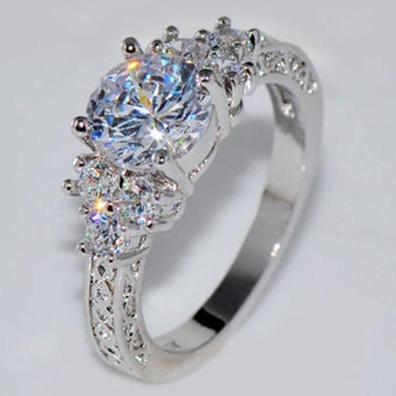 E-Commerce Copper Set Diamond Zircon Royal Blue Heart Ring Oval Flower Type Engagement Women'S Jewelry