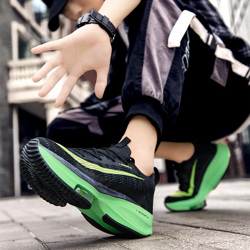 2025 Autumn New Moon Landing Couple Breathable Running Shoes Marathon Training Sports Shoes Air Cushion Running Shoes