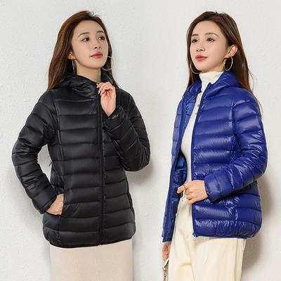 Gepolsterte Kleidung Damen Kapuze Herbst und Winter neu leichte Daunen gepolsterte Kleidung locker kurze Jacke große Größe gepolsterte Jacke