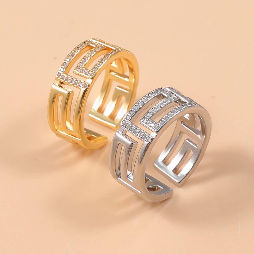 Anello Classico Europeo Intarsiato di Diamanti per Donna: Anello Dita alla Moda, di Alta Gamma, Versatile, Lusso Leggero